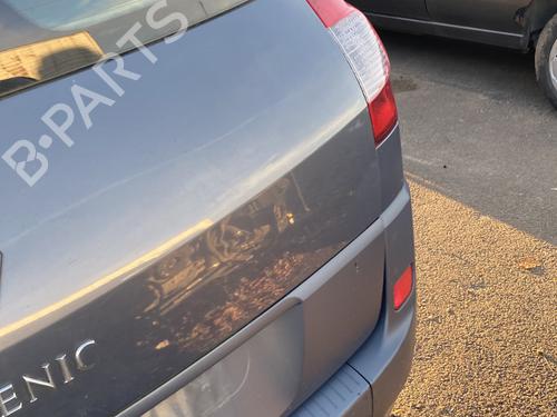 Tailgate RENAULT GRAND SCÉNIC II (JM0/1_) 2.0 dCi (JM1K) | BP30183645C6