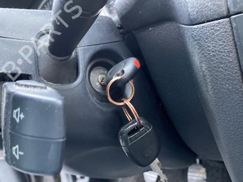 Used Ignition barrel RENAULT CLIO II (BB_, CB_) 1.4 16V (B/CB0P, BB13) (98 hp) 30793346