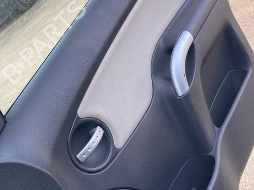 Høyre frontpanel CITROËN C3 I (FC_, FN_) 1.6 16V (109 hp) 22127515