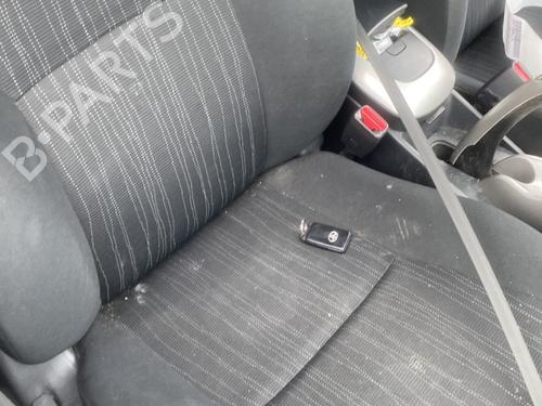 Asiento delantero derecho TOYOTA AURIS (_E15_) 2.0 D-4D (ADE150_, ADE150R) | BP30774638C16 