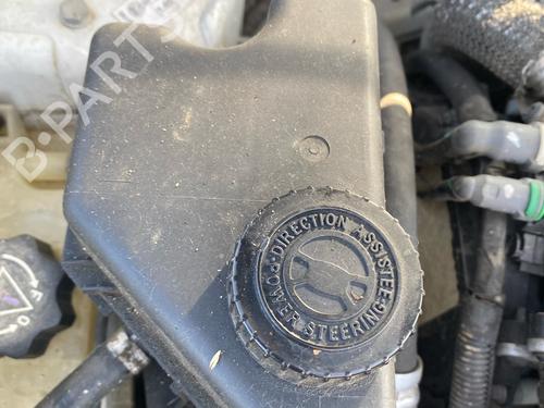 Used Power steering reservoir Power steering reservoir 37611686 37611686
