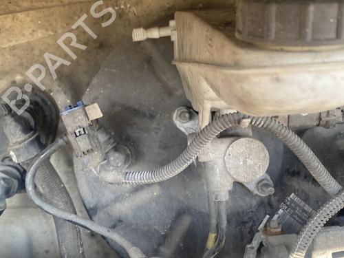 Used Brake master cylinder PEUGEOT EXPERT Van (V_) 1.6 BlueHDi 115 (115 hp) 25588333
