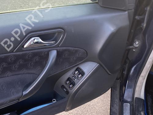 Verkleidung vorne links MERCEDES-BENZ C-CLASS (W203) C 220 CDI (203.006) | BP29913642C58