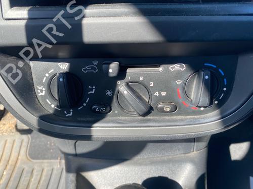 Used Climate control Climate control 37008512 37008512