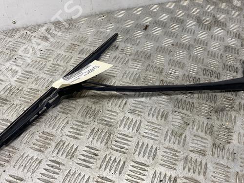 Used Front windshield wiper arm Front windshield wiper arm CITROËN AMI (9A_) Electric (9AZ2CA) (8 hp) 32705950 32705950