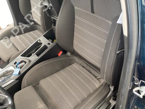 Used Left front seat Left front seat 37078473 37078473