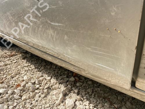 left-front-door-renault-clio-iii-br01-cr01-2005-2006-2007-2008-2009-2010-2011-2012-2013-2014-39449073 main image