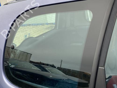Used Rear right quarter glass RENAULT ESPACE III (JE0_) 2.2 12V TD (JE0E, JE0H, JE0P) (113 hp) 30746531
