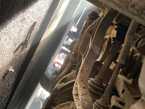 Used Right front driveshaft SUZUKI GRAND VITARA I (FT, HT) 2.0 TD 4x4 (SQ420D) (87 hp) 30934095