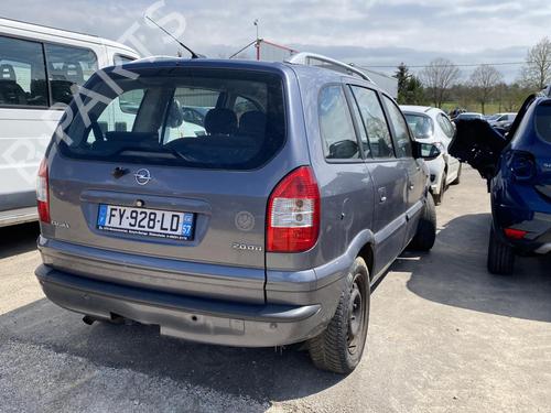 Right taillight OPEL ZAFIRA A MPV (T98) 2.0 DTI 16V (F75) | BP19908806C35 