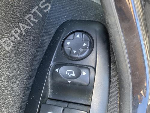 left-front-window-switch-peugeot-208-i-ca_-cc_-2012-2013-2014-2015-2016-2017-2018-2019-2020-2021-33554798 main image
