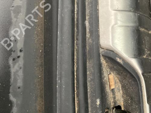 Gummiliste PEUGEOT 2008 I (CU_) 1.2 VTi (82 hp) 31944349