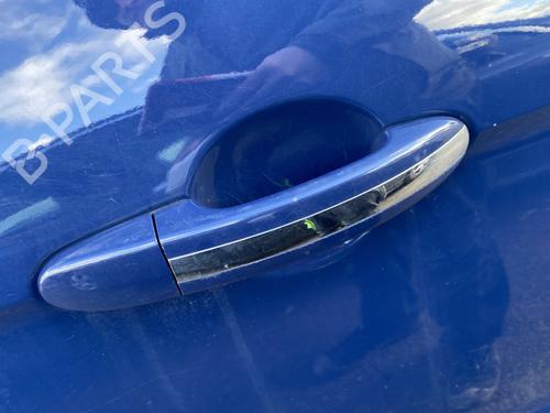 front-right-exterior-door-handle-ford-s-max-wa6-2006-2007-2008-2009-2010-2011-2012-2013-2014-32321928 main image
