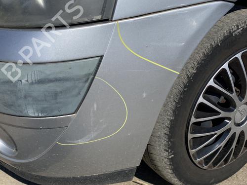 Stoßstange vorne für RENAULT CLIO II (BB_, CB_) 1.2 16V (BB05, BB0W, BB11, BB27, BB2T, BB2U, BB2V, CB05,... (75 hp) 24612136