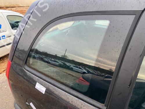 rear-right-quarter-glass-opel-zafira-a-mpv-t98-1999-2000-2001-2002-2003-2004-2005-2006-40436735 main image