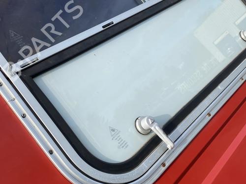 Rear right quarter glass RENAULT MASTER I Van (T__) 28-35 2.0 | BP29973921C92