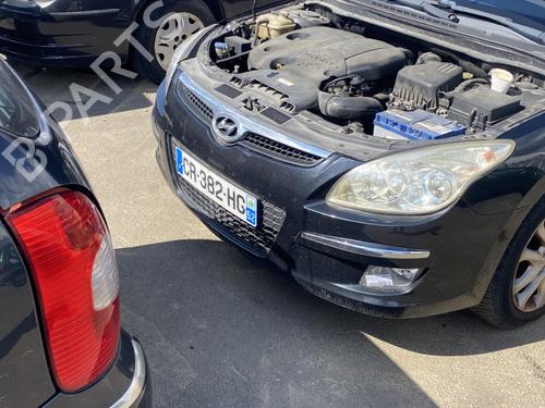 Used Front bumper reinforcement Front bumper reinforcement 28011481 28011481
