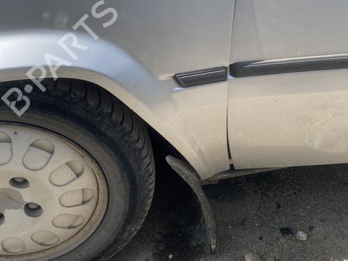 Used Left front fenders CITROËN BX (XB-_) 16 (75 hp) 28049427