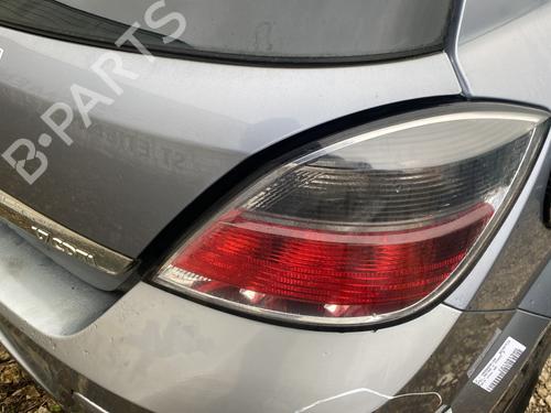 Used Right taillight Right taillight OPEL ASTRA H (A04) 1.7 CDTI (L48) (110 hp) 32421896 32421896