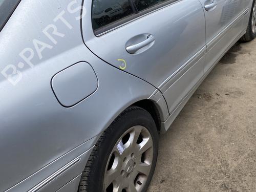 right-rear-fenders-mercedes-benz-c-class-w203-2000-2001-2002-2003-2004-2005-2006-2007-31836631 main image