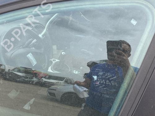 Used Front right door window Front right door window 37438650 37438650
