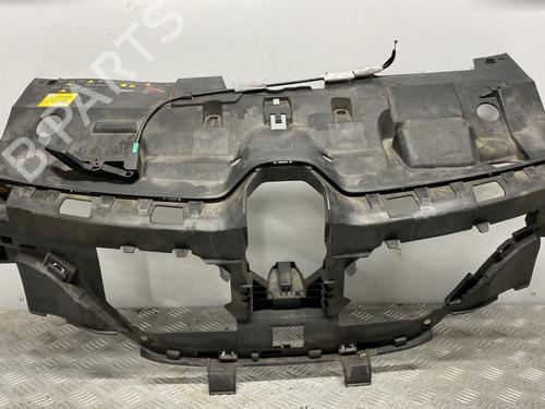 Supporto del paraurti anteriore RENAULT MEGANE IV Hatchback (B9A/M/N_) 1.2 TCe 130 (B9MR) | BP30901091C158