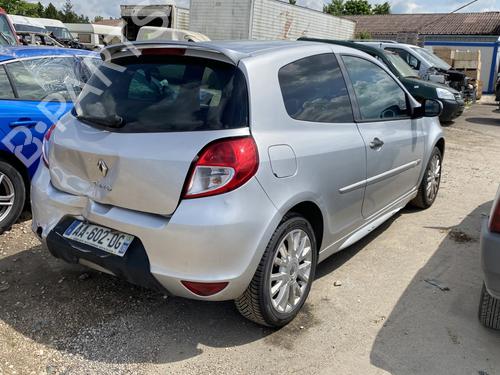Dashboard RENAULT CLIO III (BR0/1, CR0/1) 1.5 dCi (C/BR0G, C/BR1G) | BP27304399C46 - Image 9