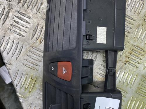 Air vent RENAULT MEGANE III Grandtour (KZ0/1) 1.5 dCi (KZ09, KZ0D, KZ1G, KZ29, KZ14, KZ1W, KZ10, KZ1F,... | BP22652698I21