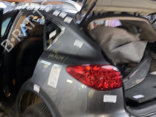 BP23782319C12 main image