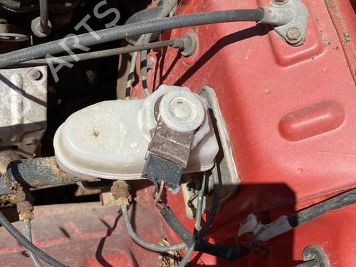 Used Brake master cylinder SUZUKI SJ410 1.0 (SJ410) (45 hp) 26962211