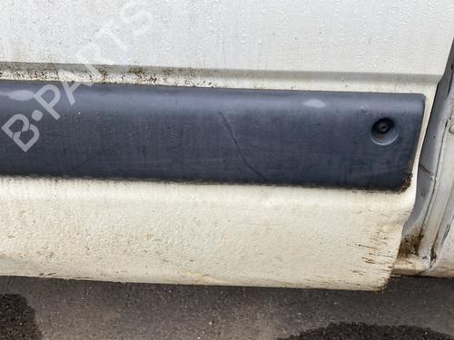 Door moulding trim RENAULT MASTER II Van (FD) 2.5 D (FD0A, FD0E, FD2E, FD3E) | BP29599735C150 