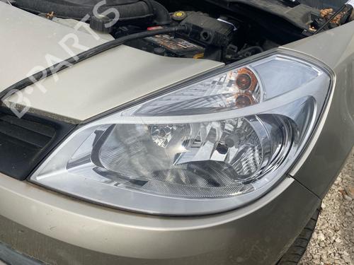 Left headlight RENAULT CLIO III (BR0/1, CR0/1) 1.5 dCi (BR17, CR17) | BP39449092C28 - Image 1