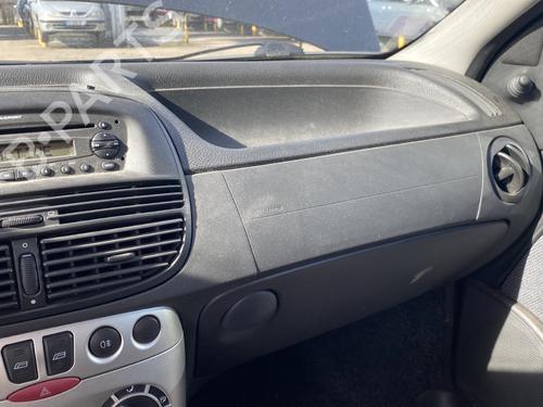 Cruscotto Cruscotto FIAT PUNTO (188_) 1.9 JTD (86 hp) 33234433 33234433