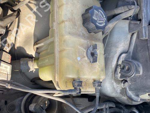 expansion-tank-peugeot-407-6d_-2004-2005-2006-2007-2008-2009-2010-2011-32669946 main image