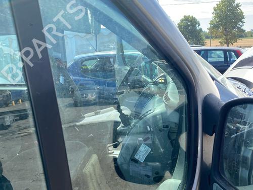 Used Front right quarter glass Front right quarter glass 38100636 38100636