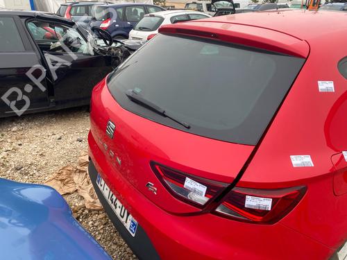 tailgate-seat-leon-5f1-2012-2013-2014-2015-2016-2017-2018-2019-2020-2021-36897685 main image