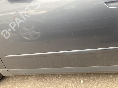 door-moulding-trim-audi-a4-b6-8e2-2000-2001-2002-2003-2004-2005-27890849 main image