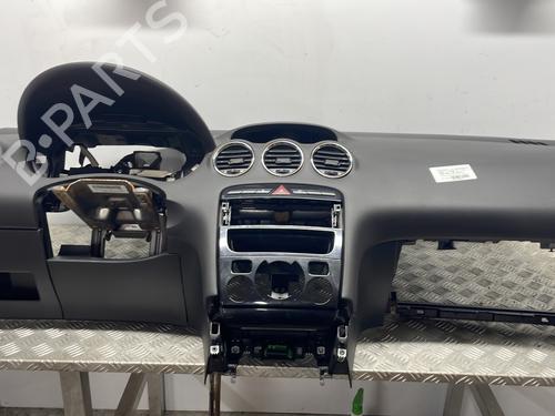 Used Dashboard PEUGEOT 308 I (4A_, 4C_) 1.6 16V (120 hp) 24656420