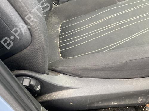Used Right front seat Right front seat OPEL CORSA D (S07) 1.3 CDTI (L08, L68) (90 hp) 25867011 25867011