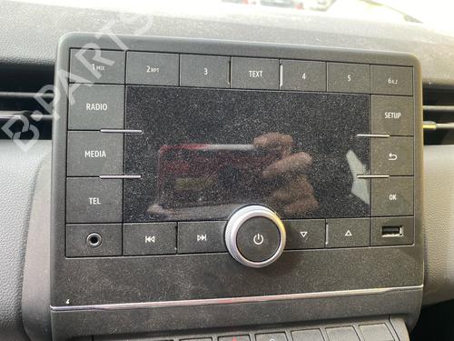 Radio RENAULT CLIO V (B7_) 1.5 Blue dCi 85 (B7AG) | BP39042330E6 - Image 2