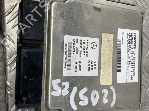 Used Engine control unit (ECU) Engine control unit (ECU) MERCEDES-BENZ B-CLASS Sports Tourer (W246, W242) B 180 CDI (246.200) (109 hp) 26717869 26717869