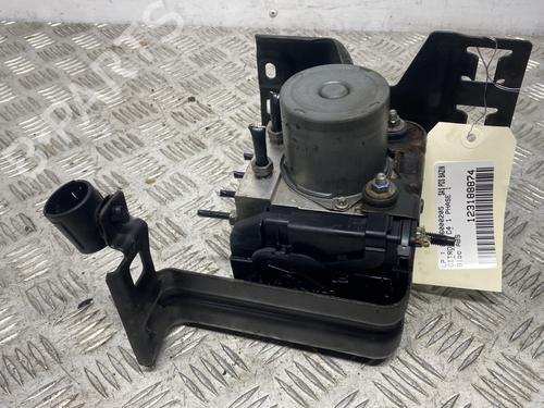 Used ABS pump ABS pump CITROËN C4 I (LC_) 1.6 HDi (109 hp) 33310129 33310129