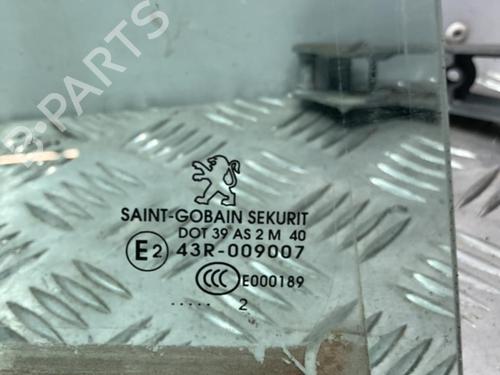rear-right-door-window-peugeot-3008-i-mpv-0u_-16-hdi-9204r7-2009-2010-2011-2012-2013-2014-2015-2016-2017-19911567 main image
