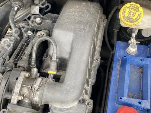 Used Air filter box Air filter box PEUGEOT 208 I (CA_, CC_) 1.2 VTI 82 (82 hp) 31580857 31580857