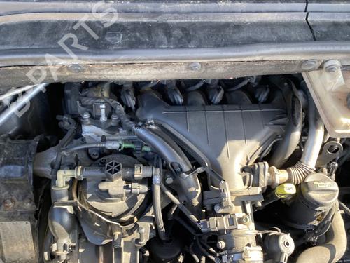 Used Cylinder head CITROËN C4 Picasso I MPV (UD_) 2.0 HDi 138 (136 hp) 32523102