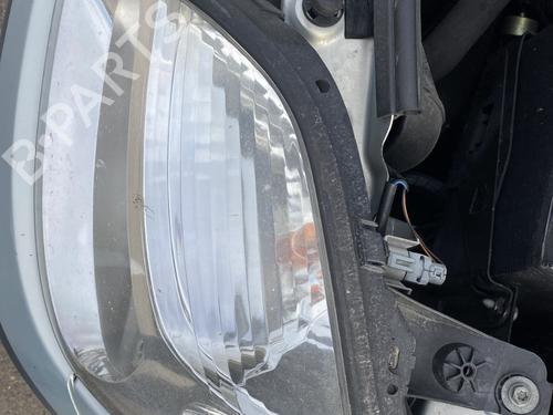 Used Left headlight Left headlight 28813832 28813832