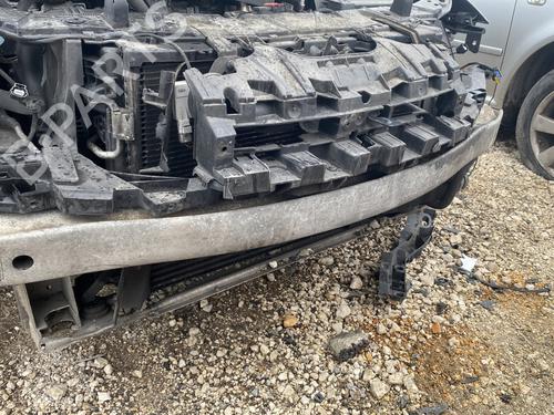 Used Front bumper reinforcement Front bumper reinforcement 25133724 25133724