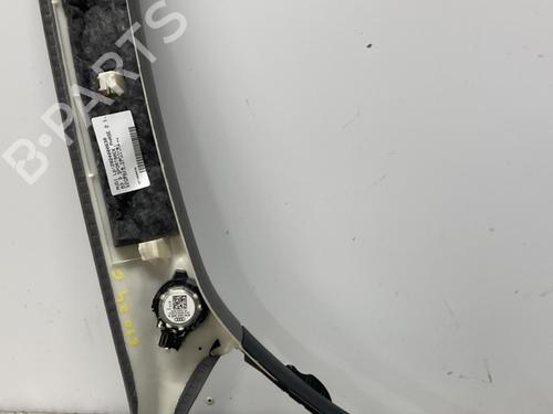 Used Middle console Middle console AUDI A3 Sportback (8VA, 8VF) 30 TDI (115 hp) 23785805 23785805