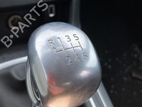 Used Shift knob Shift knob PEUGEOT 308 II (LB_, LP_, LW_, LH_, L3_) 1.6 BlueHDi 120 (120 hp) 32347646 32347646
