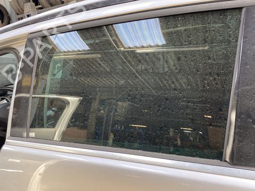 Rear left door window PEUGEOT 5008 (0U_, 0E_) 1.6 HDi | BP28366729C20